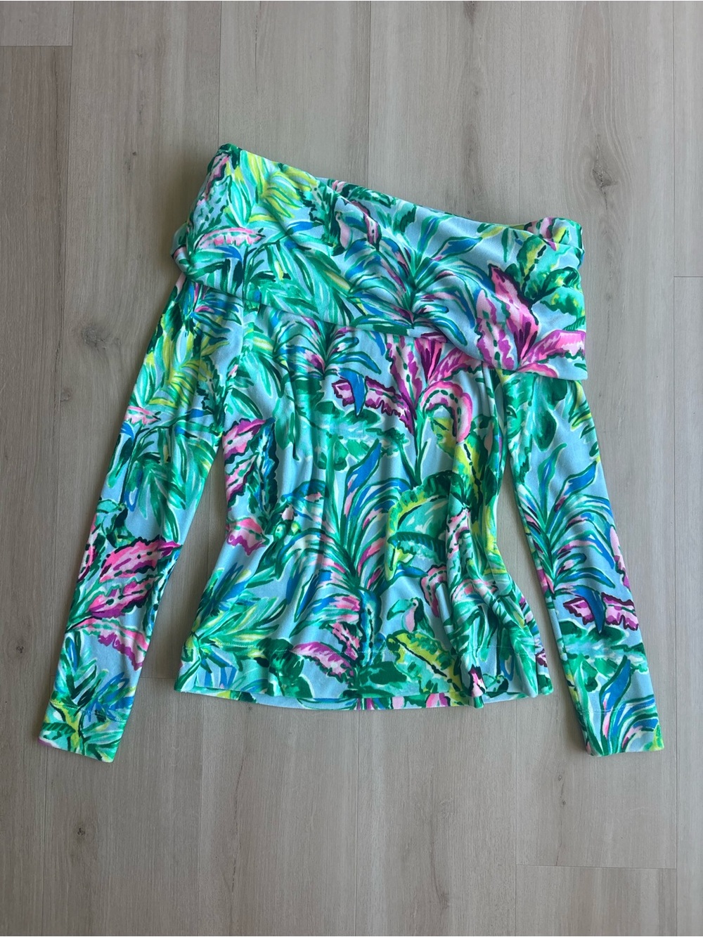 Lilly Pulitzer Velour Belinda Off-the-shoulder Sweatshirt size S